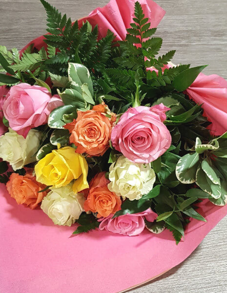 Bouquet di rose colori assortiti
